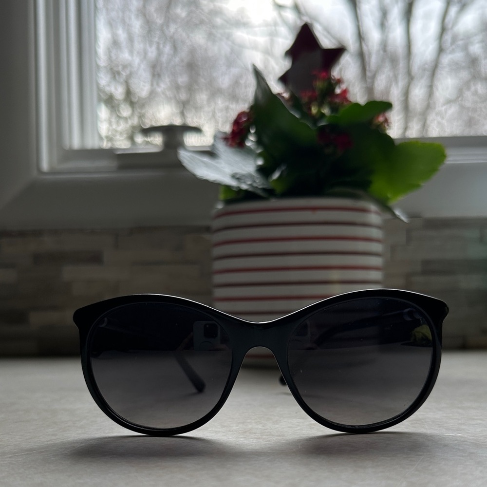 Burberry Black Sunglasses